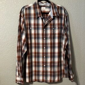 Dockers classic fit men’s long sleeve button front shirt